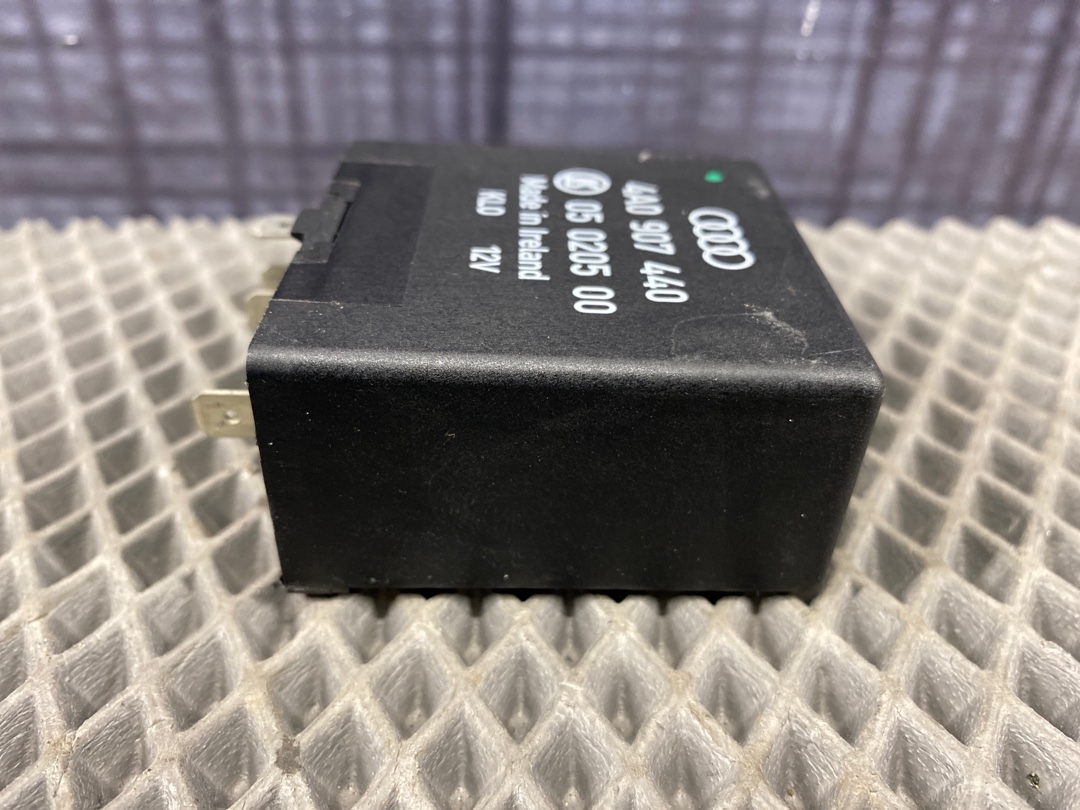 Реле, 300 рублей, Красноярск