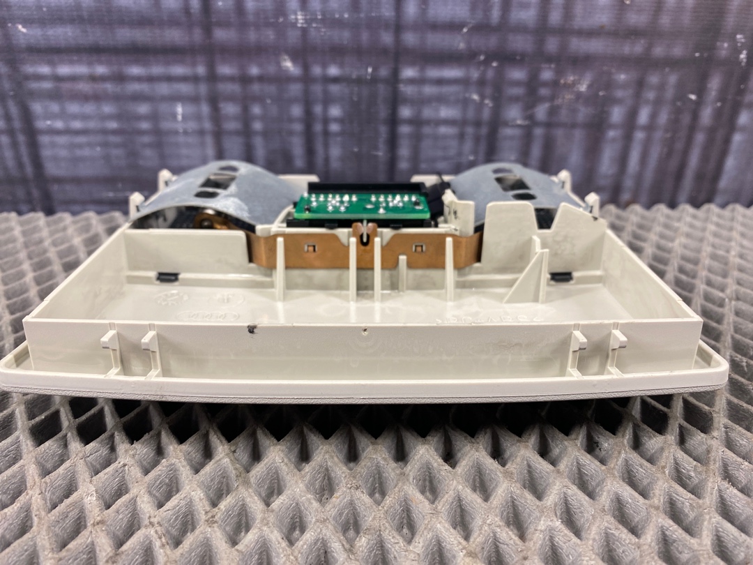 Плафон салона, 420 рублей, Красноярск