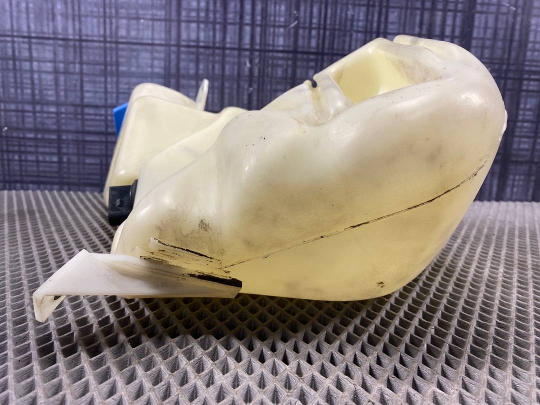 Бачок омывателя, 900 рублей, Красноярск