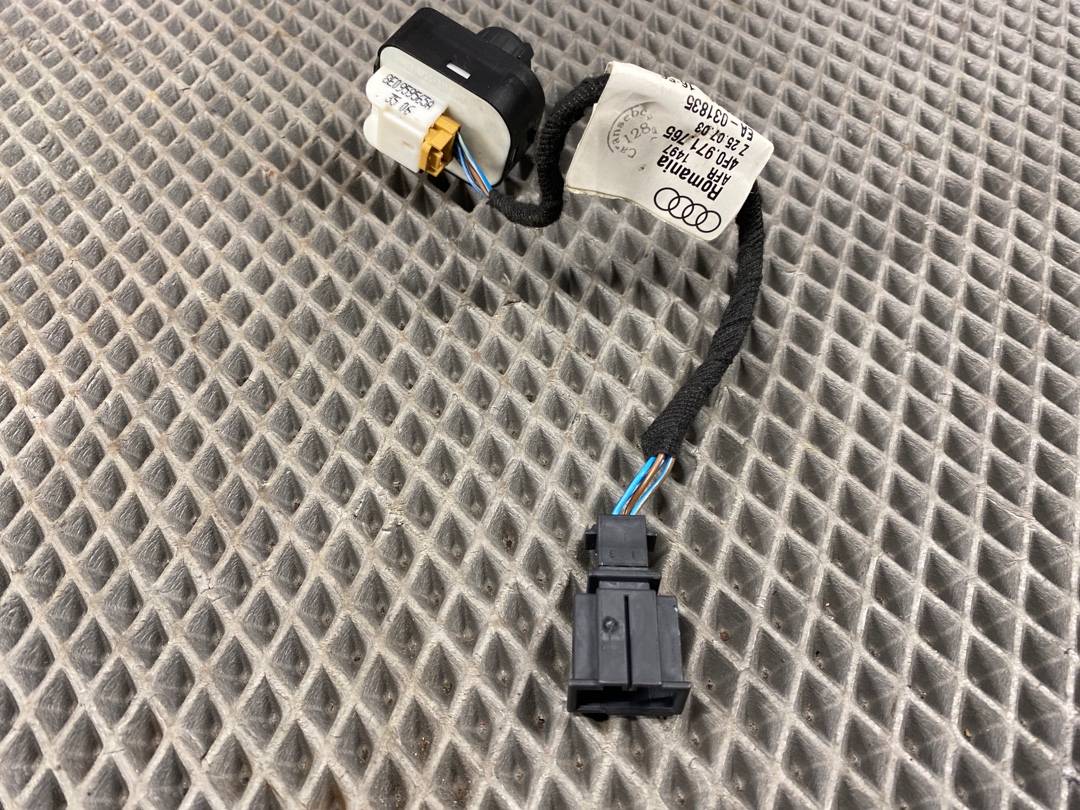 Кнопка регулировки зеркал, 720 рублей, Красноярск