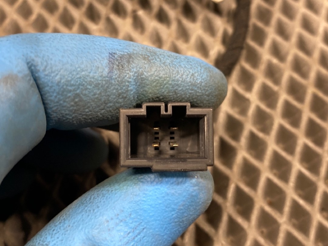 Кнопка регулировки зеркал, 720 рублей, Красноярск