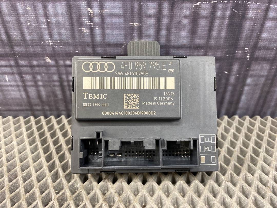 Блок управления дверьми, 900 рублей, Красноярск