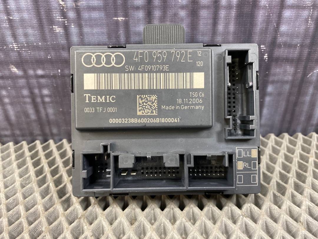 Блок управления дверьми, 900 рублей, Красноярск