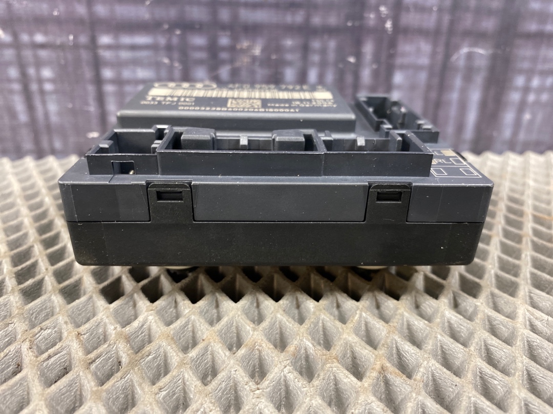 Блок управления дверьми, 900 рублей, Красноярск