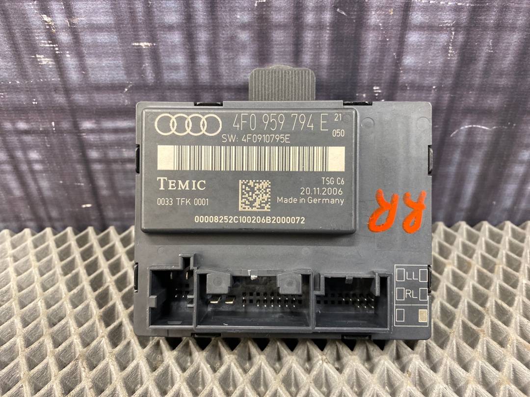 Блок управления дверьми, 900 рублей, Красноярск