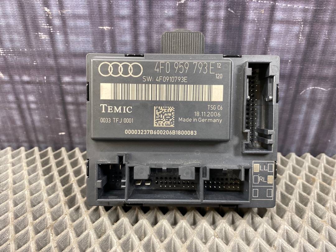 Блок управления дверьми, 900 рублей, Красноярск