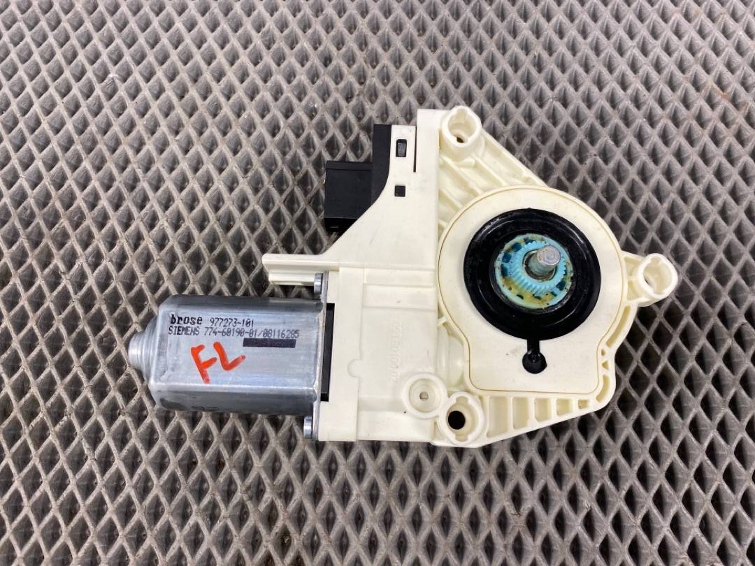 Мотор стеклоподъемника, 900 рублей, Красноярск