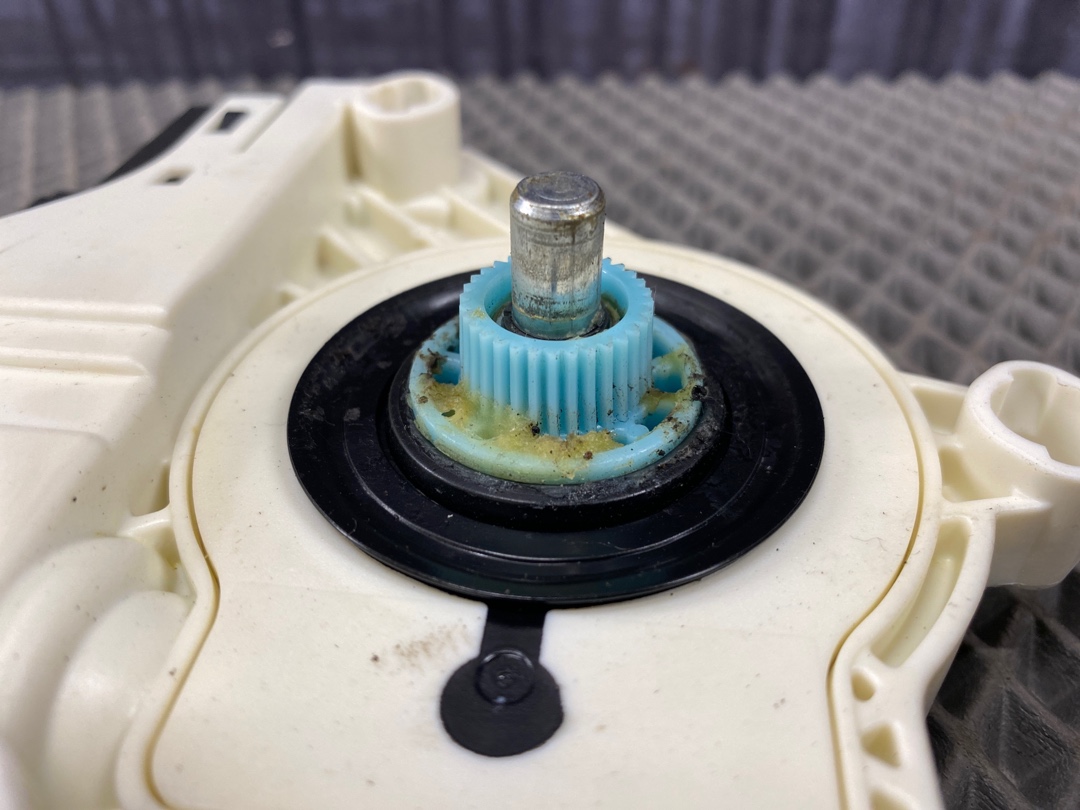 Мотор стеклоподъемника, 900 рублей, Красноярск