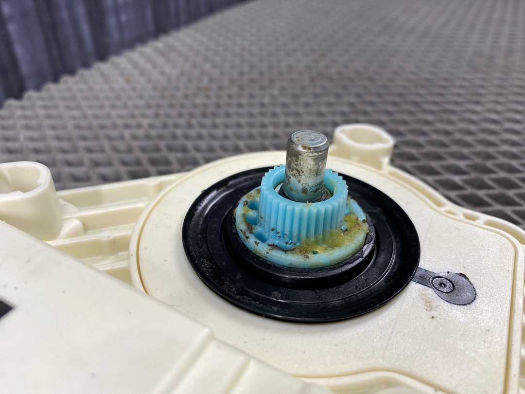 Мотор стеклоподъемника, 900 рублей, Красноярск