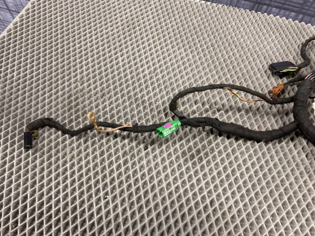 Комплект электропривода крышки багажника, 12000 рублей, Красноярск