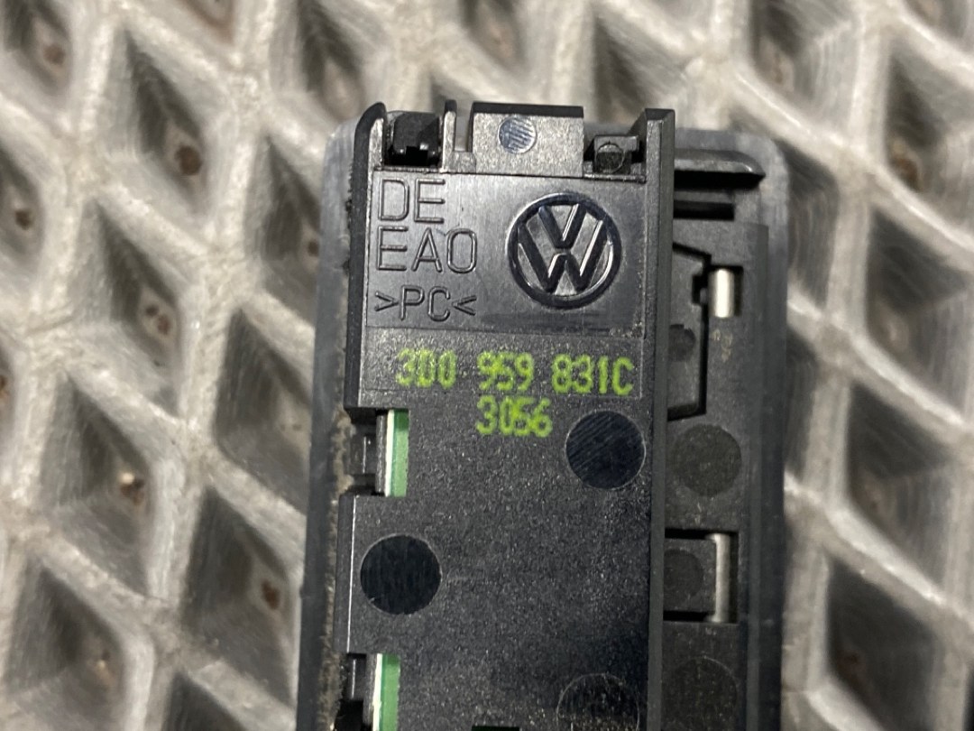 Комплект электропривода крышки багажника, 12000 рублей, Красноярск