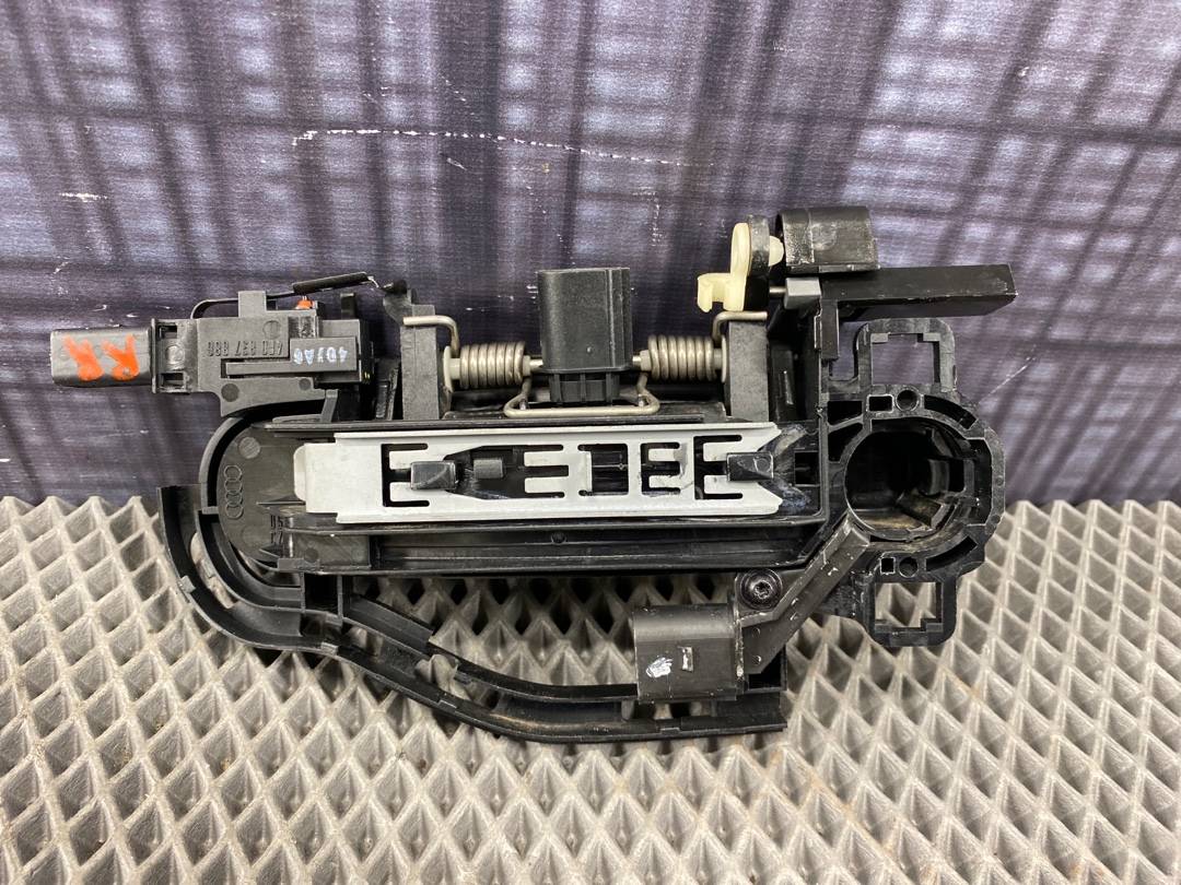 Ручка двери внешняя, 1080 рублей, Красноярск