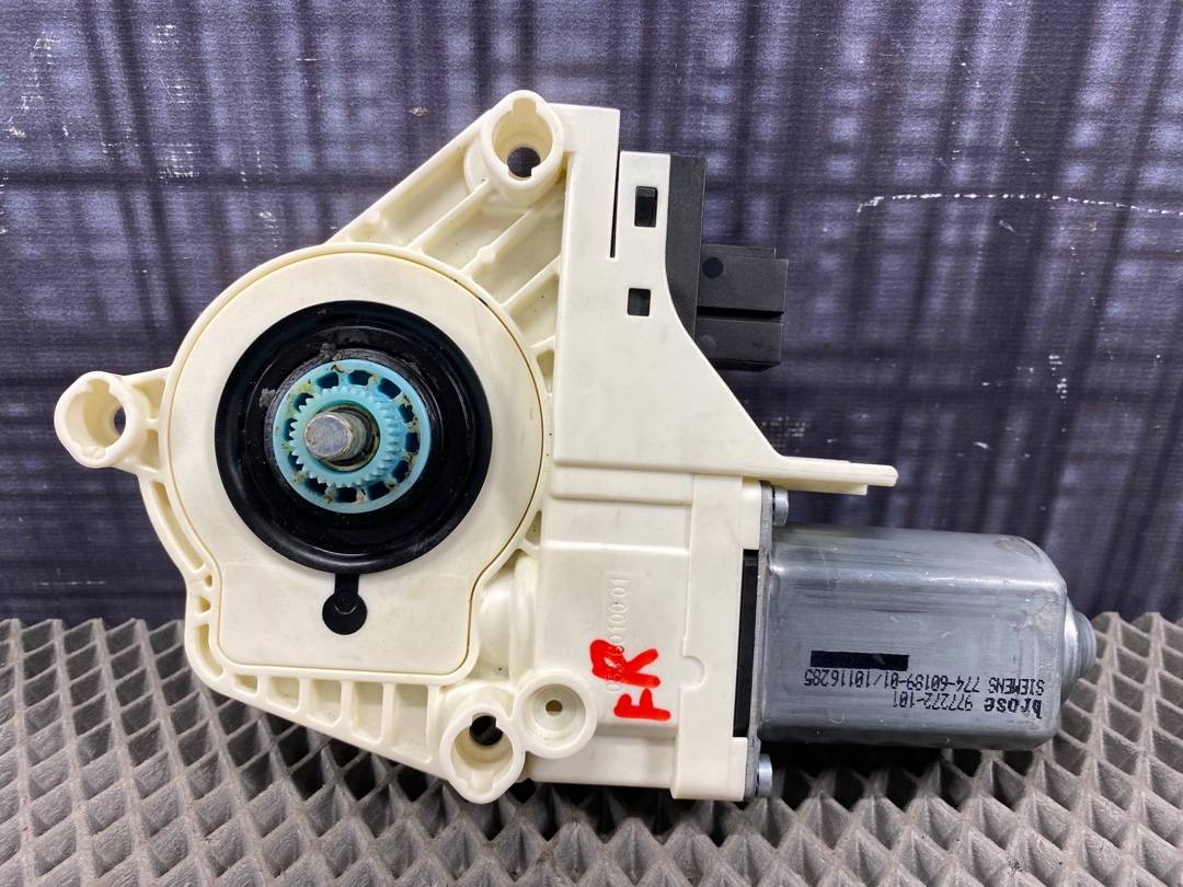 Мотор стеклоподъемника, 900 рублей, Красноярск