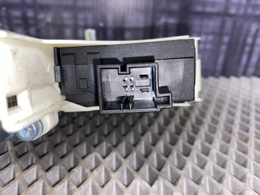 Мотор стеклоподъемника, 900 рублей, Красноярск