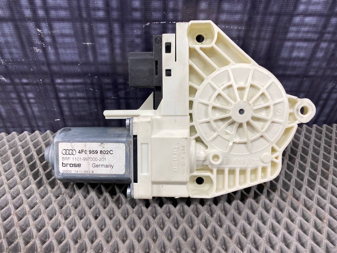 Мотор стеклоподъемника, 900 рублей, Красноярск