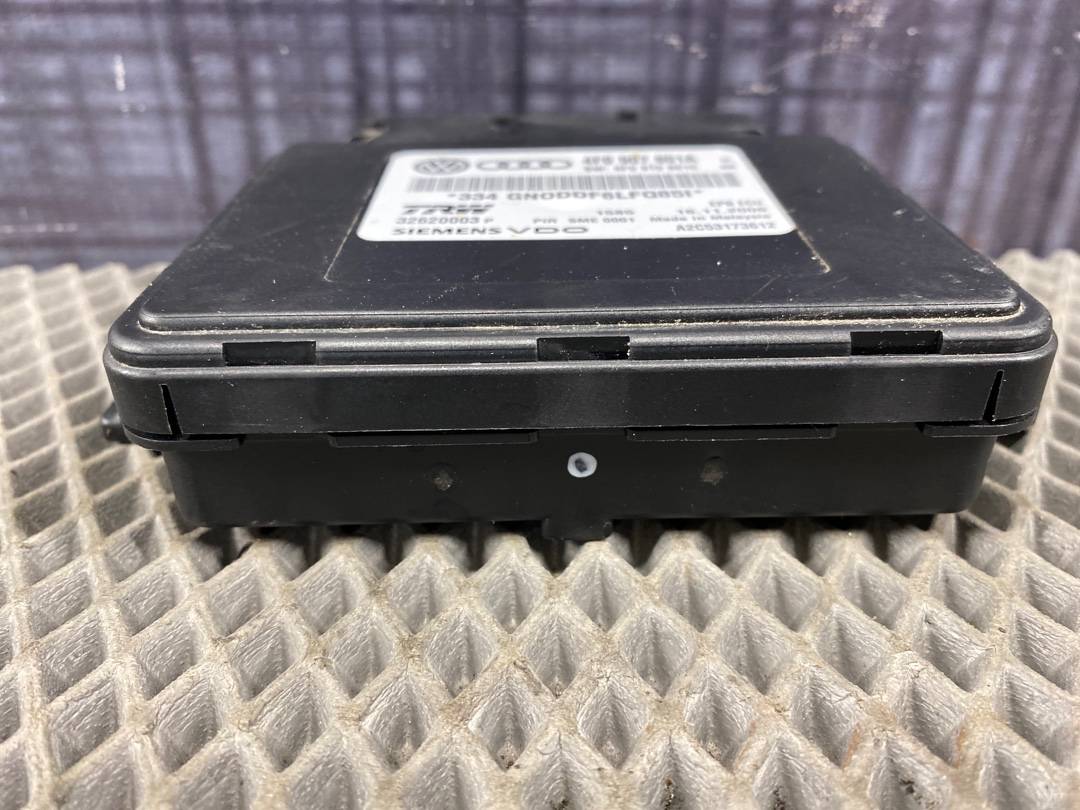 Блок управления парковочным тормозом, 1800 рублей, Красноярск