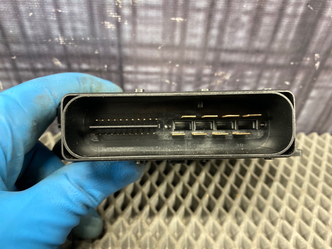 Блок управления парковочным тормозом, 1800 рублей, Красноярск