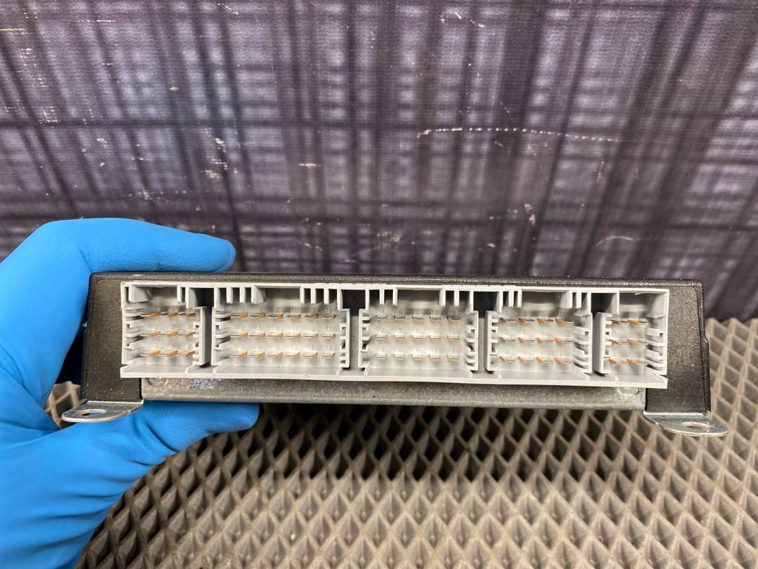 Блок управления подвеской, 2400 рублей, Красноярск