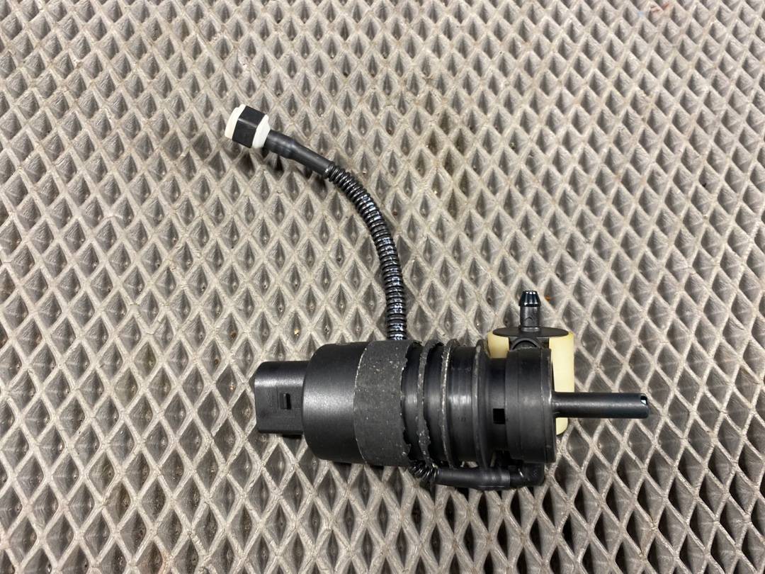 Мотор бачка стеклоомывателя, 582 рублей, Красноярск