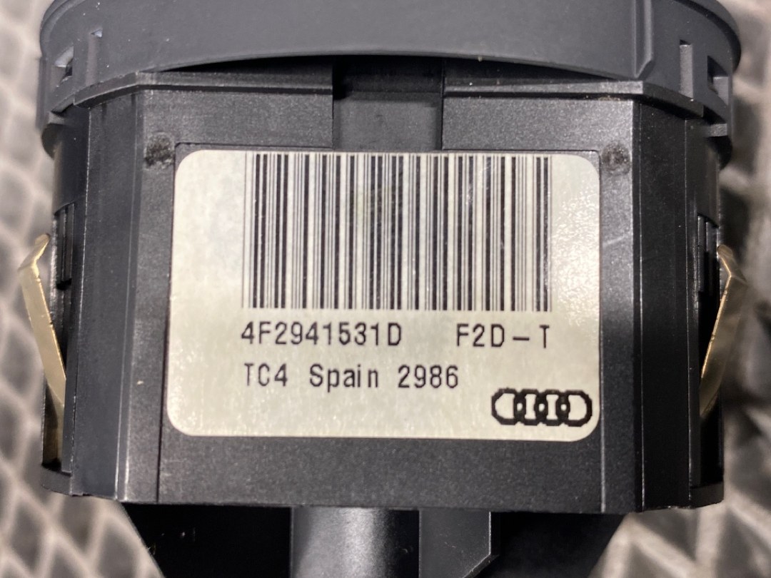 Переключатель света, 600 рублей, Красноярск