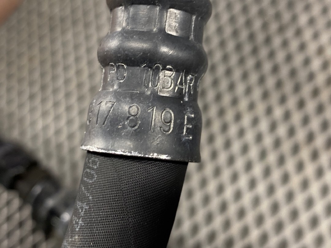 Шланг масляный, 1080 рублей, Красноярск