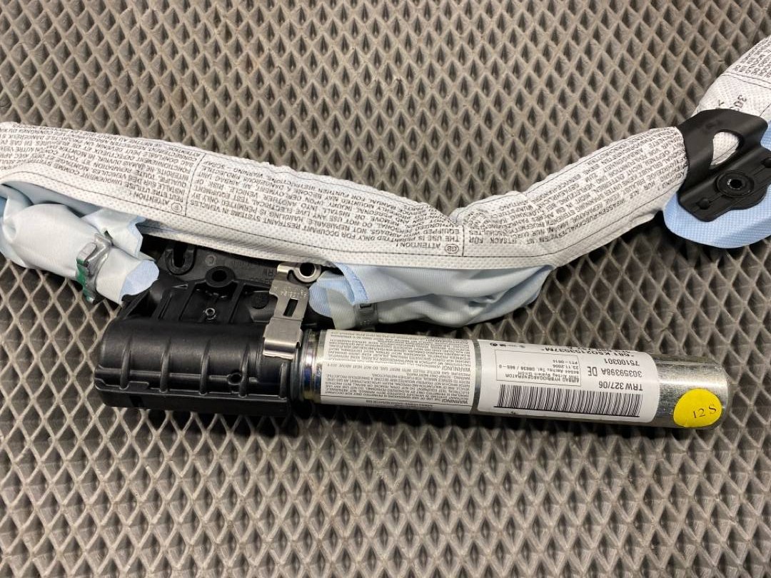 Airbag (подушка безопасности), 600 рублей, Красноярск