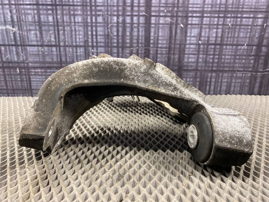 Поворотный кулак, 1500 рублей, Красноярск