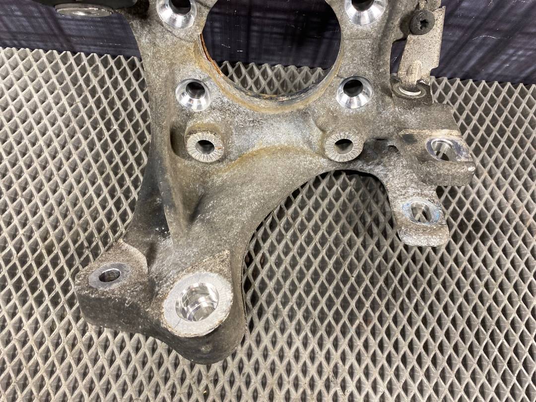 Поворотный кулак, 1500 рублей, Красноярск