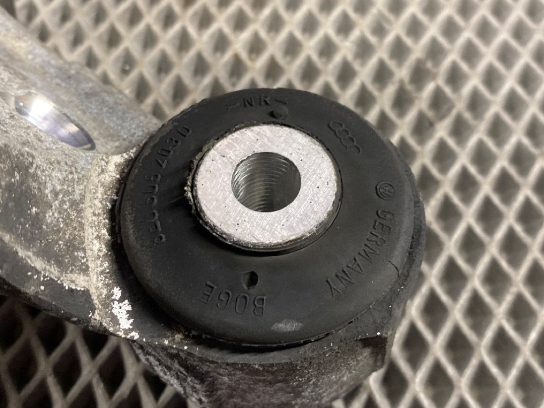 Поворотный кулак, 1500 рублей, Красноярск