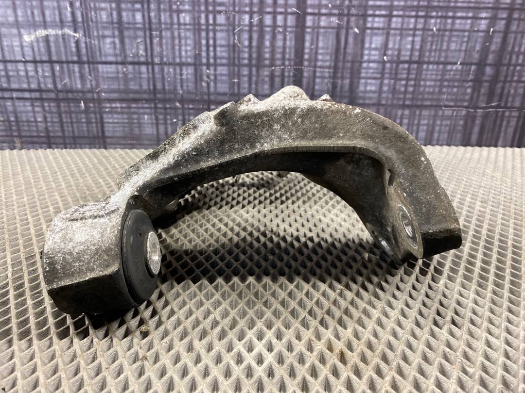 Поворотный кулак, 1500 рублей, Красноярск