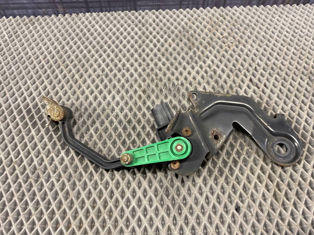 Датчик уровня подвески, 2100 рублей, Красноярск