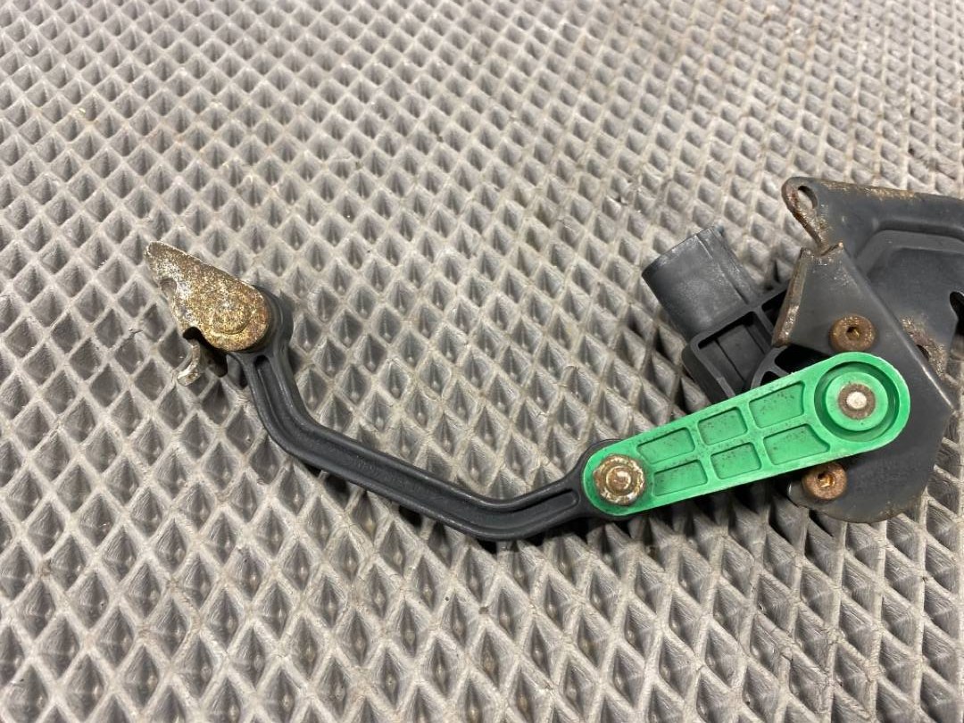 Датчик уровня подвески, 2100 рублей, Красноярск