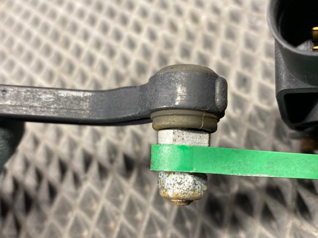 Датчик уровня подвески, 2100 рублей, Красноярск