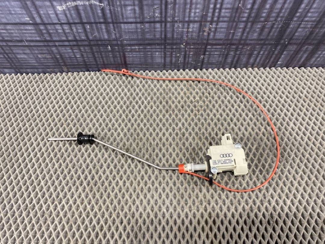 Замок лючка бензобака, 600 рублей, Красноярск