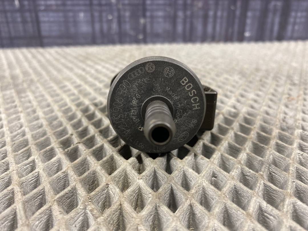 Клапан вентиляции топливного бака, 900 рублей, Красноярск