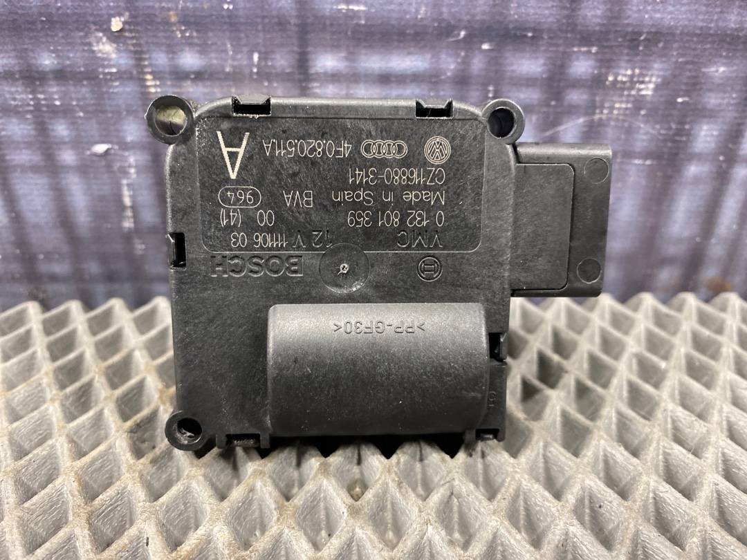 Мотор заслонки печки, 720 рублей, Красноярск