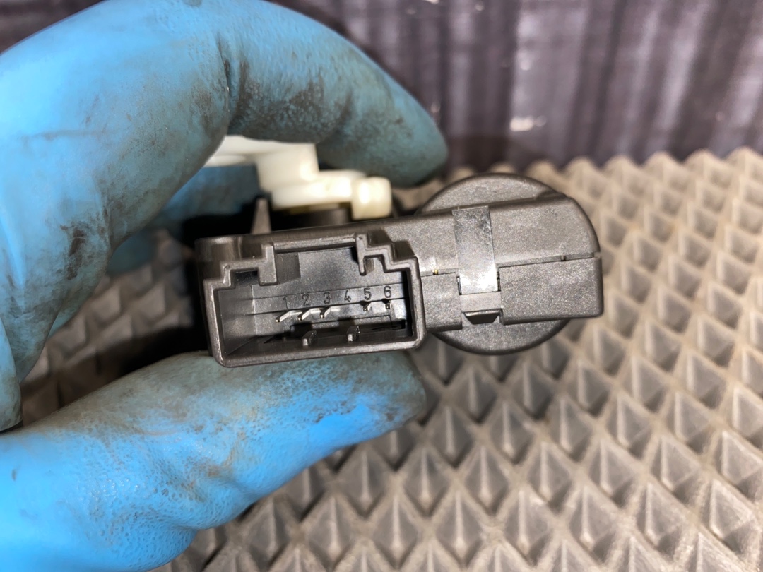 Мотор заслонки печки, 720 рублей, Красноярск