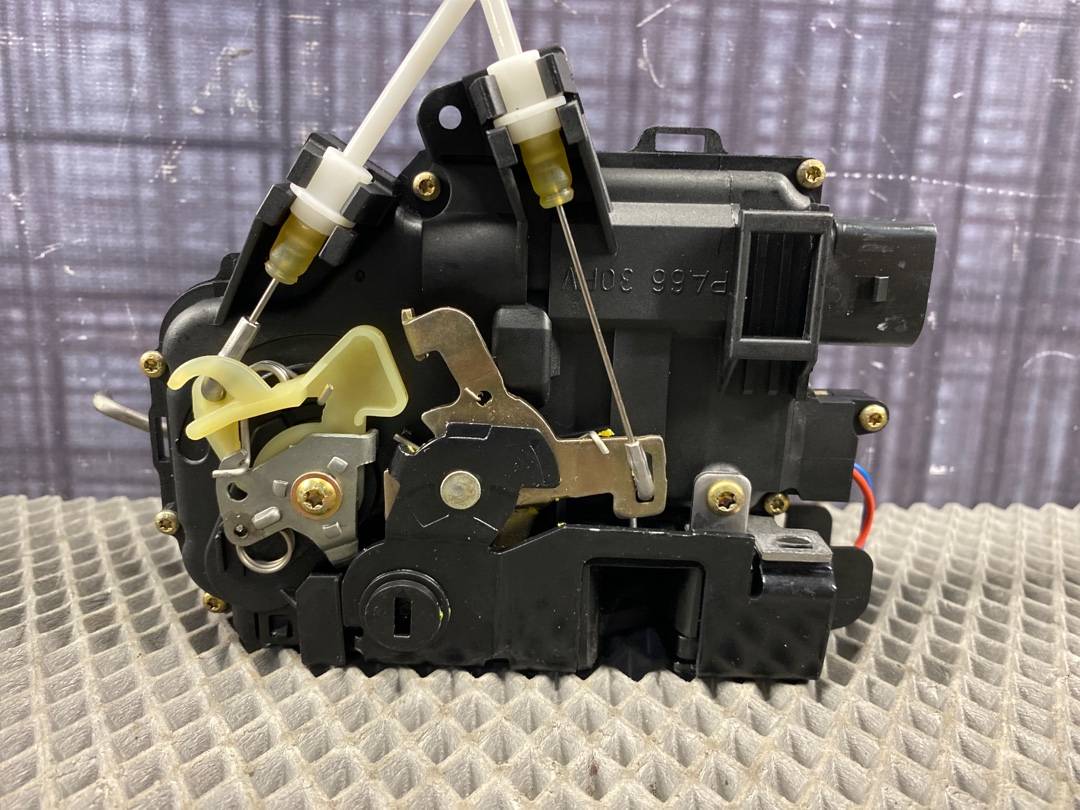 Замок двери, 1400 рублей, Красноярск