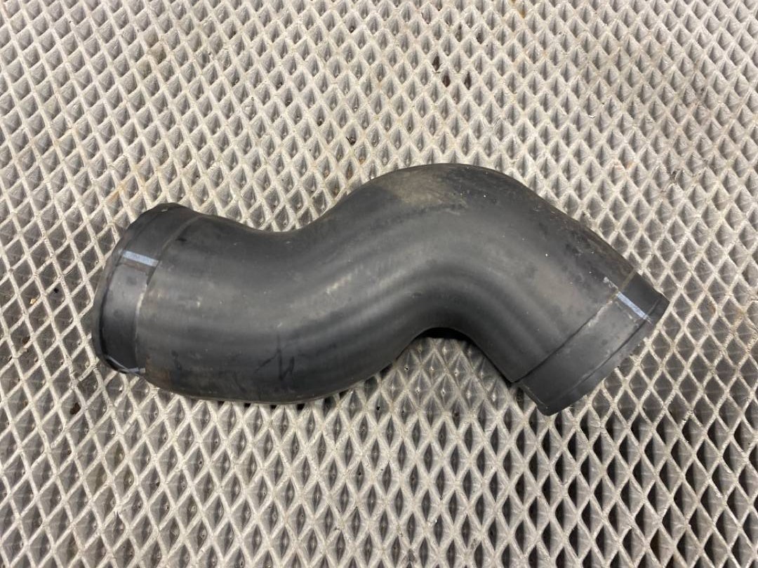 Патрубок интеркуллера, 300 рублей, Красноярск