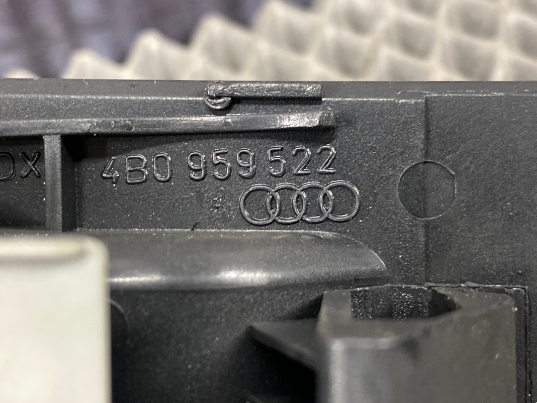 Кнопка стеклоподъемника, 275 рублей, Красноярск