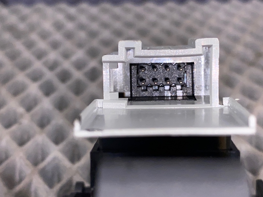 Кнопка стеклоподъемника, 275 рублей, Красноярск