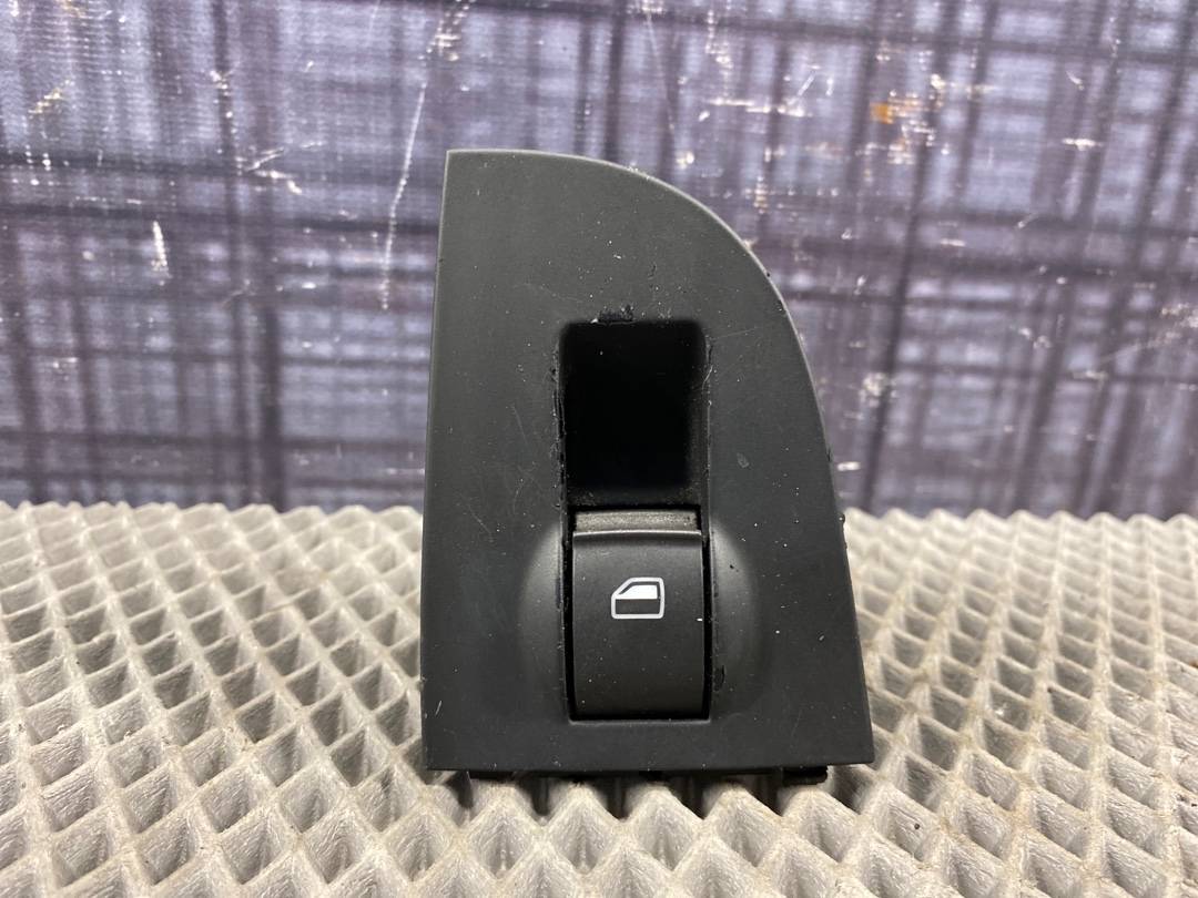 Кнопка стеклоподъемника, 275 рублей, Красноярск