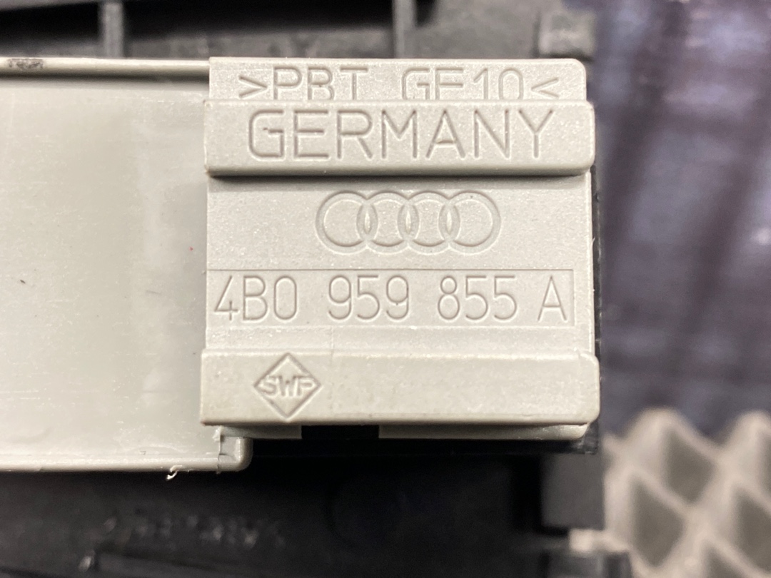 Кнопка стеклоподъемника, 275 рублей, Красноярск