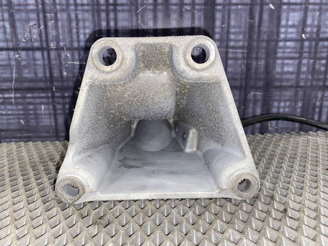 Кронштейн двигателя, 500 рублей, Красноярск