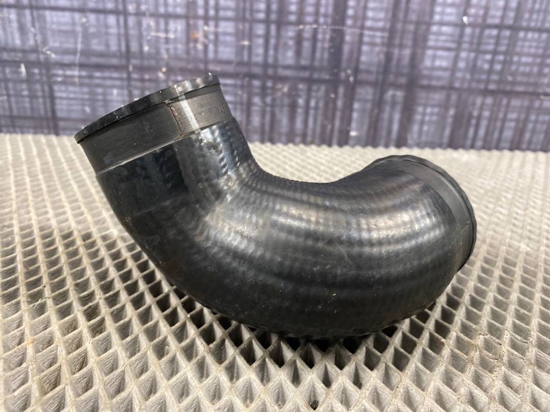 Патрубок интеркуллера, 300 рублей, Красноярск