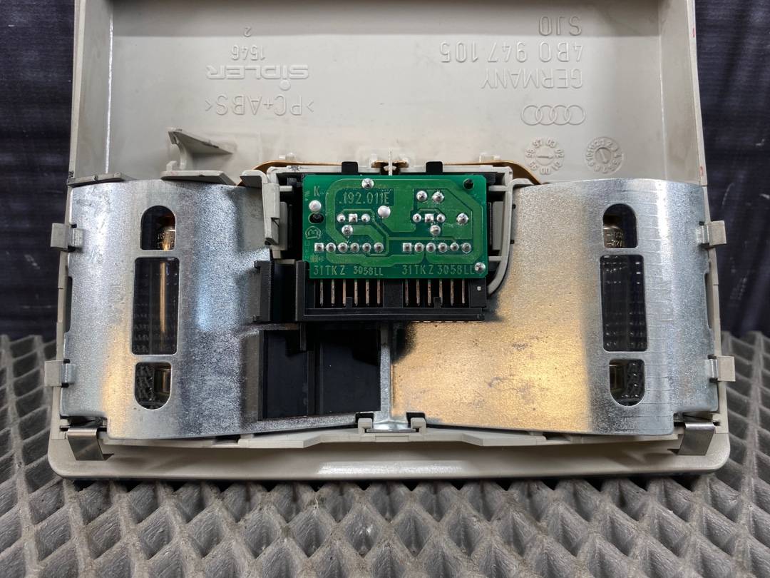 Плафон салона, 350 рублей, Красноярск