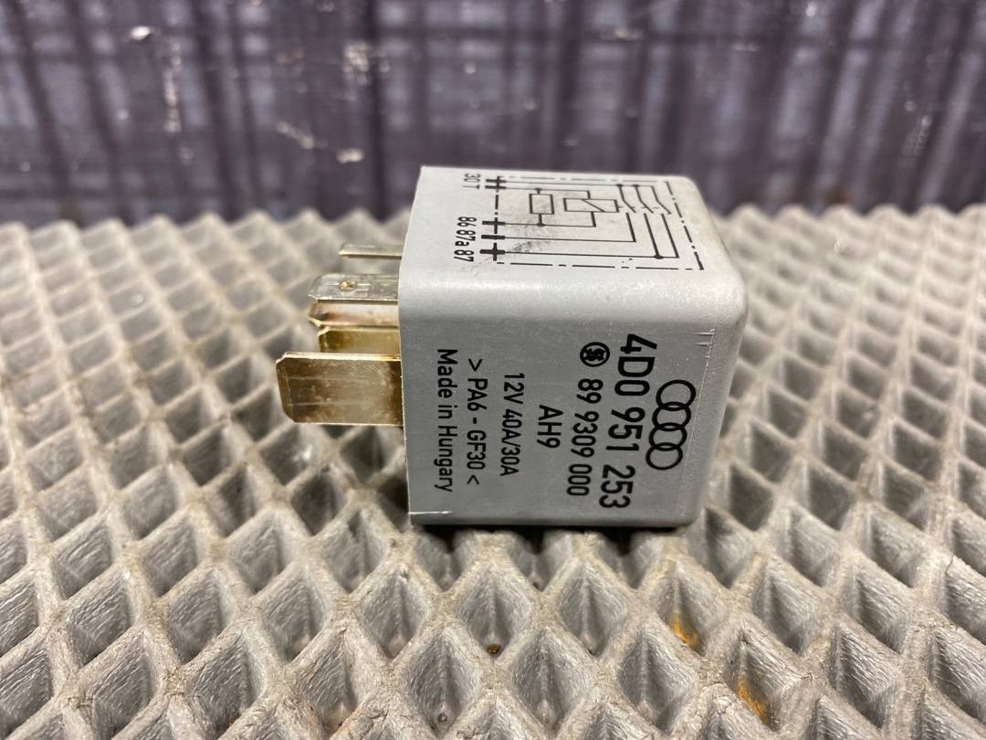 Реле топливного насоса, 250 рублей, Красноярск