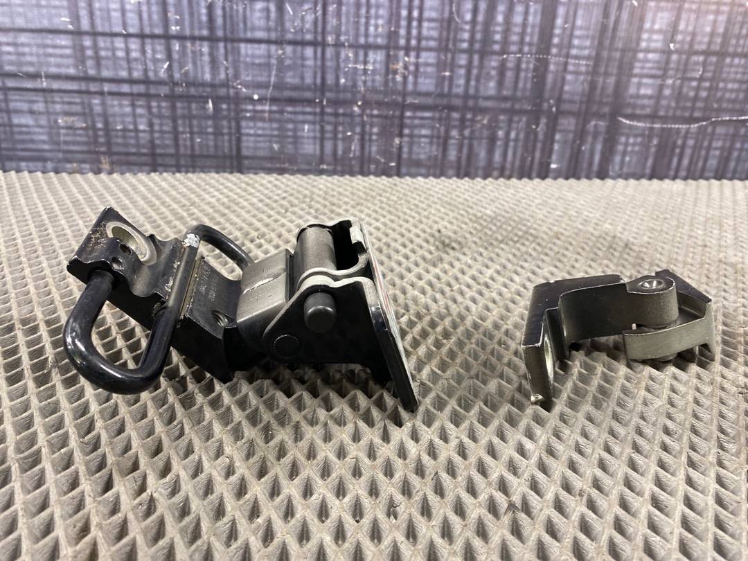 Петля двери, 1200 рублей, Красноярск