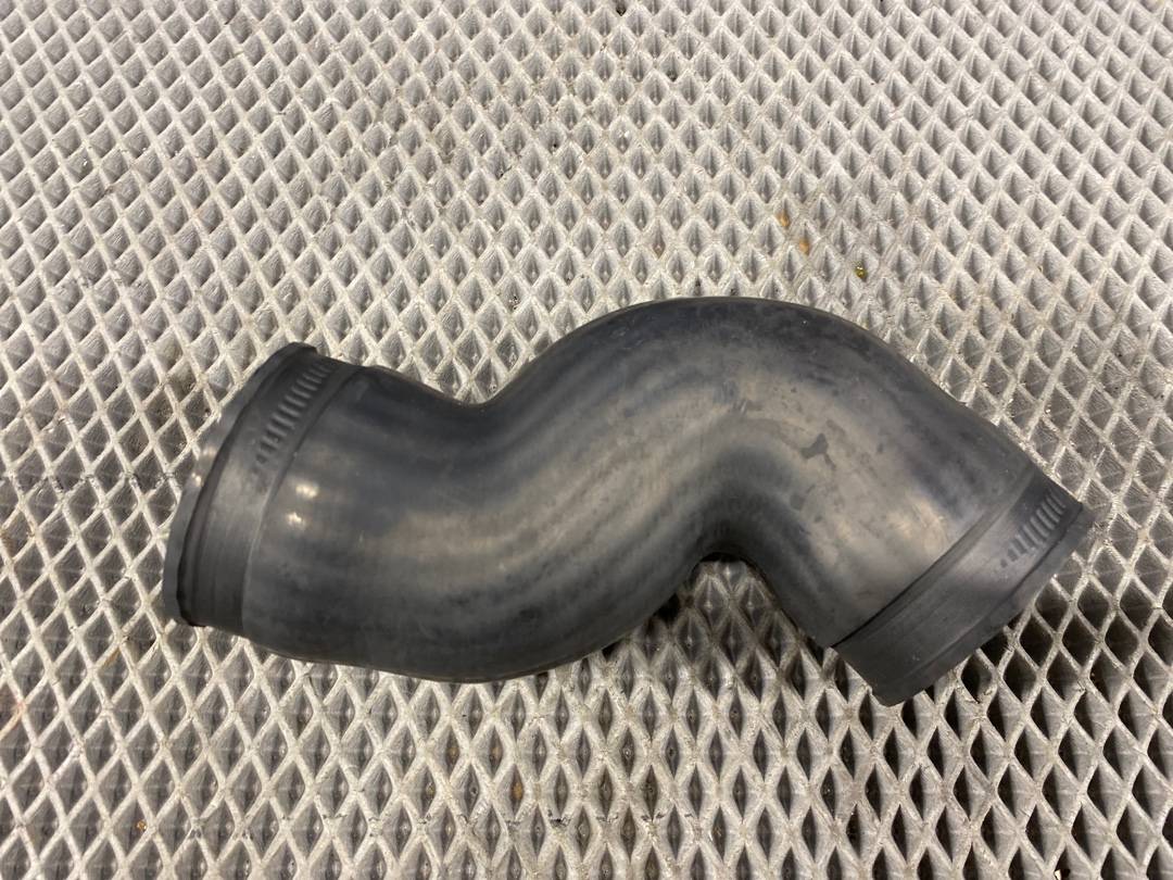 Патрубок интеркуллера, 360 рублей, Красноярск