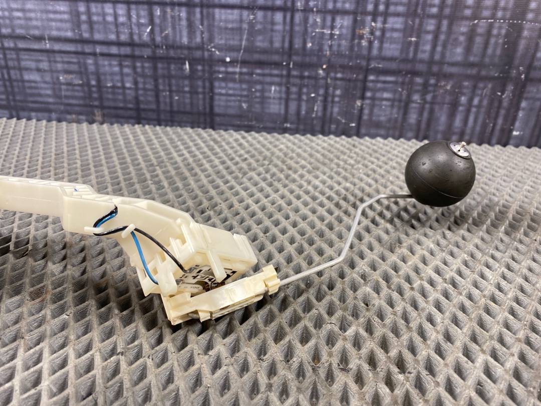 Датчик уровня топлива, 600 рублей, Красноярск